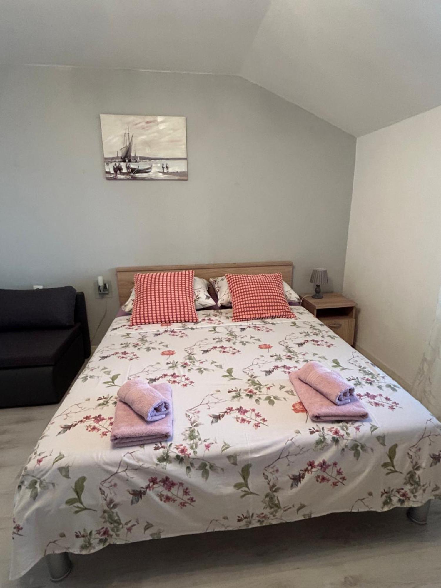 Apartments Spalj 1 I 2 Senj  Buitenkant foto
